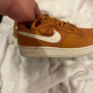 Nike Kids' Orange/ gold Sneakers